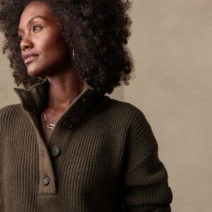 Banana Republic Factory Ribbed Boxy Mock-Neck Sweater